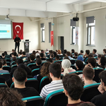 Yüksekokulumuzda “Bilişim Dünyasında Yerini Al: Üniversiteden İş Hayatına” konulu Seminer Gerçekleştirildi
