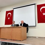 Yüksekokulumuzda Başarılı İş İnsanı Mehmet Kobya ve Öğrenci Buluşması Gerçekleştirildi